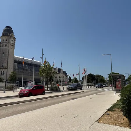 Cozy Face A La Gare, Centre Ville, Wifi Appartement *