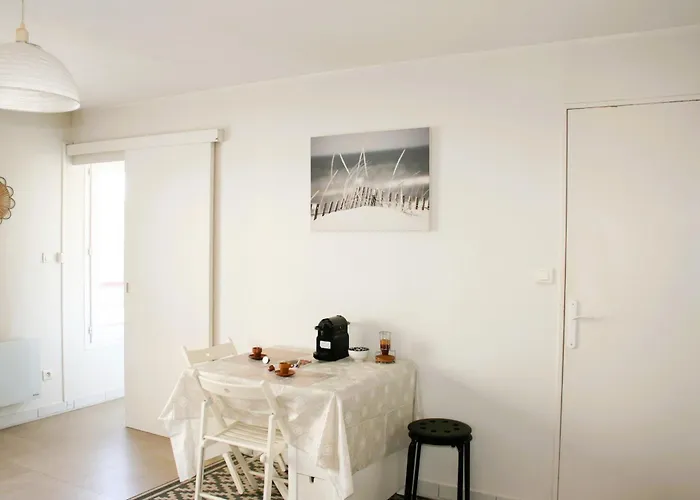 Cozy Face A La Gare, Centre Ville, Wifi Apartment La Rochelle (Charente-Maritime)